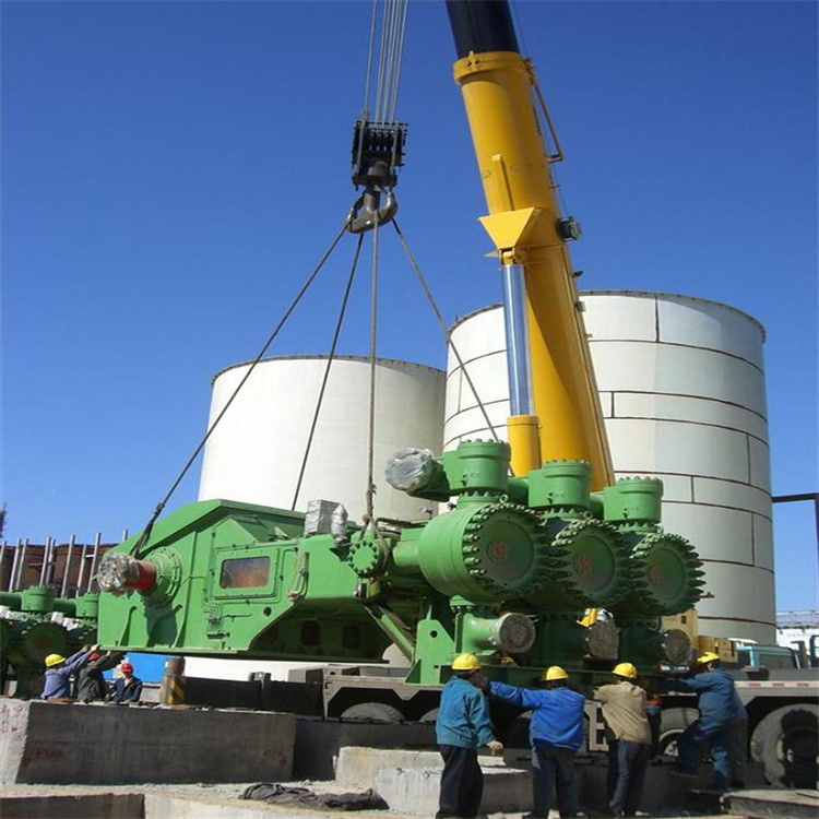 赵西垸林场吊装起重机械